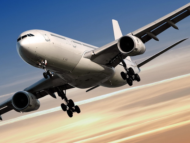 Malaysia Airlines a "pierdut contactul" cu o aeronavă cu 239 de pasageri la bord
