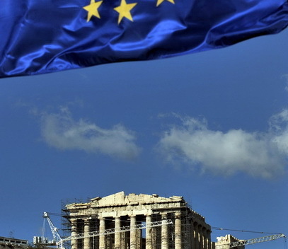 Comisia Europeană transmite că dacă Grecia renunţă la moneda unică, iese şi din Uniunea Europeană