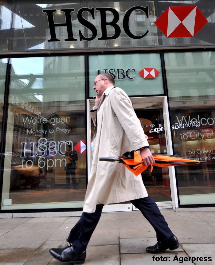 HSBC renunţă la averile bogaţilor japonezi în favoarea Credit Suisse