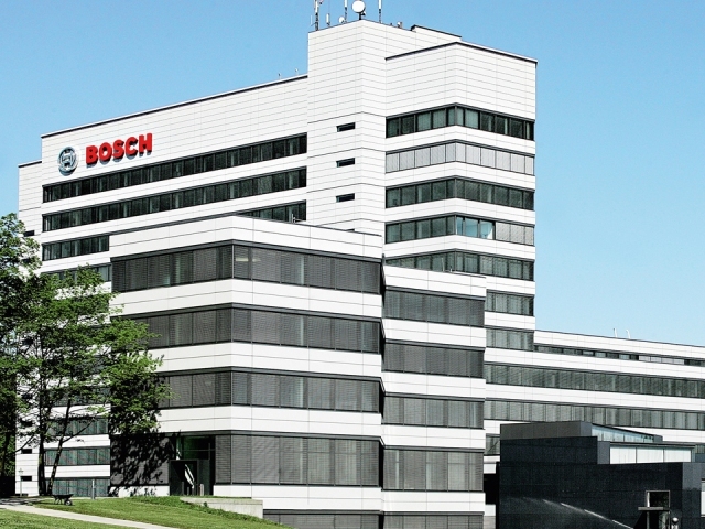 Bosch a deschis încă o unitate de producţie la Blaj, urmând să creeze 300 de noi locuri de muncă