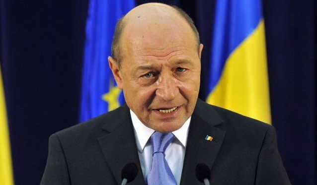 Băsescu: Pentru prima oară după Revolutie, avem sold pozitiv al comerţului exterior
