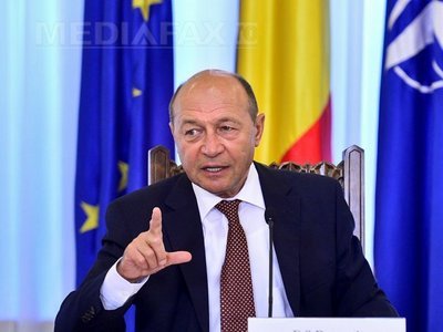 Băsescu: Constituţia nu permite ca Parlamentul să ia decizii prin lege legat de o companie