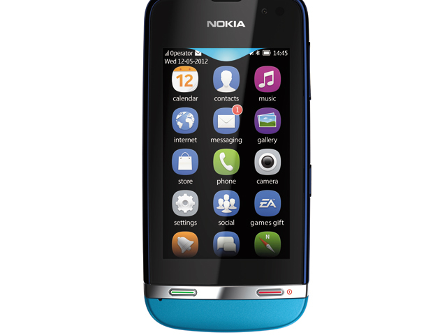 Nokia câştigă timp pentru revenirea pe smartphone cu vânzări solide în zona telefoanelor mai ieftine