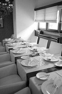 Unul din locotenentii lui Dinu Patriciu a cumparat 40% din Heritage, cel mai scump restaurant din Bucuresti