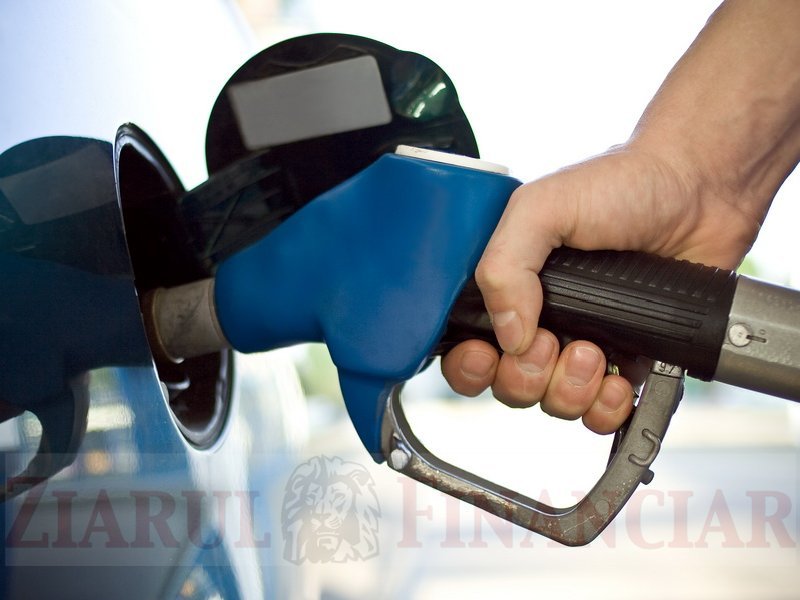 Analiştii Noble Securities avertizează că ar putea urma noi scumpiri ale carburanţilor