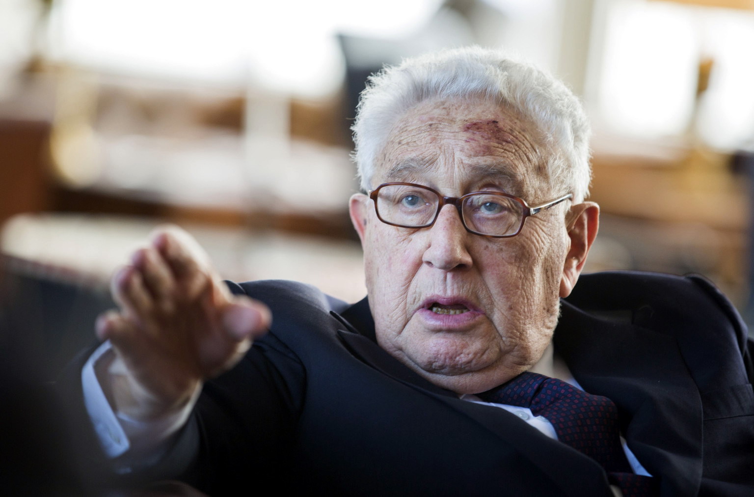 Istorici şi diplomaţi (LI) „Adevăratul preşedinte” al Statelor Unite: Henry Kissinger/ de dr. Alexandru Popescu