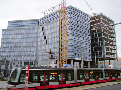 Cel mai mare proiect de birouri finalizat în 2011 este Harfa Office Park-Amadeus