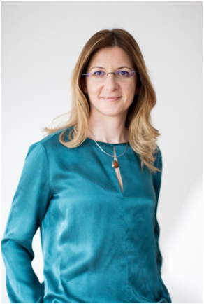 Daniela Buhuş, expert financiar
