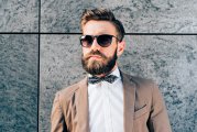 (P) 2 sfaturi de modă pentru bărbaţi despre cum să se îmbrace la muncă pentru un aspect profesional