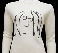 Se poartă puloverele din caşmir imprimate cu autoportretul lui John Lennon