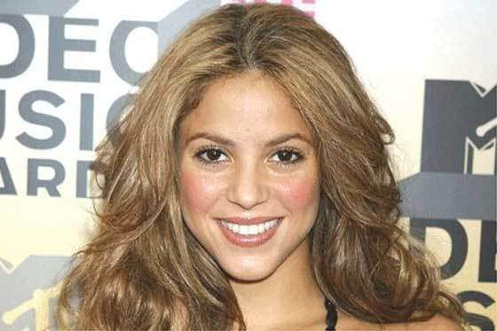 Shakira concertează în Bucureşti, pe 7 mai