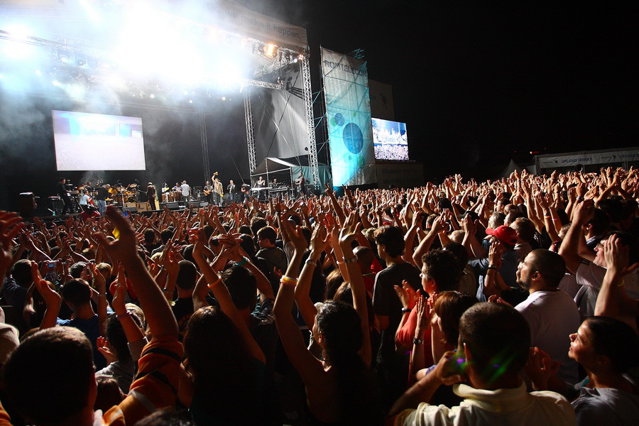 Anul concertelor în Bucureşti: Shakira, Scorpions, Sting,  Zucchero , Bon Jovi, Judas Priest şi George Enescu