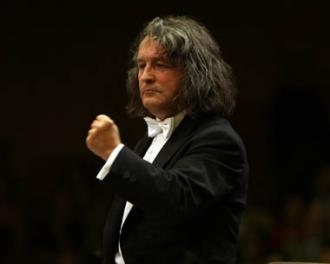 Virtuozi londonezi sub bagheta unui maestru român: Vedeţi programul festivalului George Enescu de astăzi