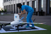 Cele Mai Inovatoare Companii din România în 2023: MedLife foloseşte drone în transportul probelor biologice 