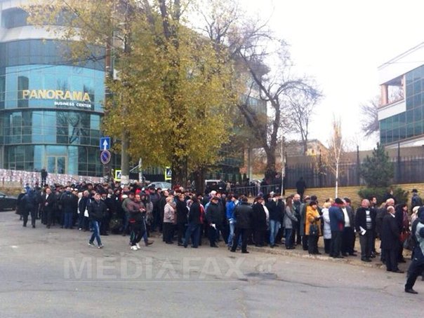 Imaginea articolului Trei zile au mai rămas pentru românii din afara ţării să se înscrie în Registrul electoral. 9.116 de alegători înscrişi până acum
