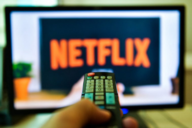 Imaginea articolului Netflix a înregistrat o creştere a traficului de 40%. Cum îşi ocupă timpul românii izolaţi la domiciliu