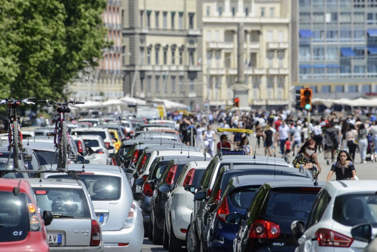 Imaginea articolului ALEGE SMART: Psihologul Adrian Iancu din Roma: Bucureştiul ar trebui să ia lecţii de la Napoli pentru rezolvarea problemei traficului