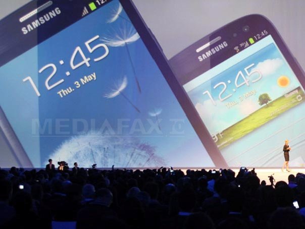 wait vice versa Making CONFERINŢA MEDIAFAX - Oficial Samsung: În România s-au vândut 5,5-6  milioane de smartphone-uri în ultimii ani