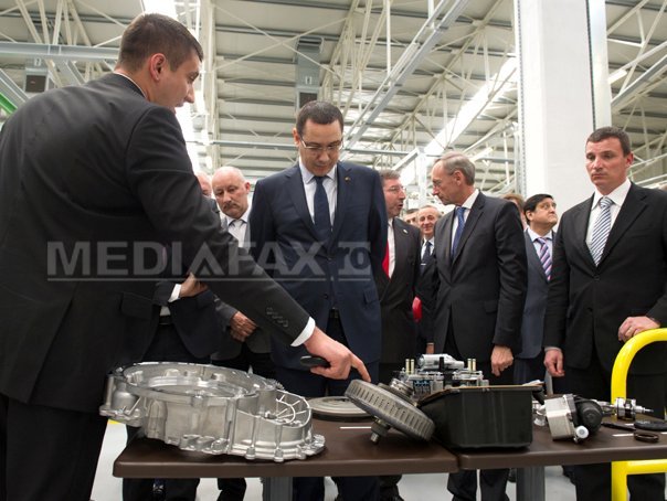 Imaginea articolului Ponta: Îmi doresc ca de la cutii de viteză să ajungem la un autoturism Mercedes fabricat în România