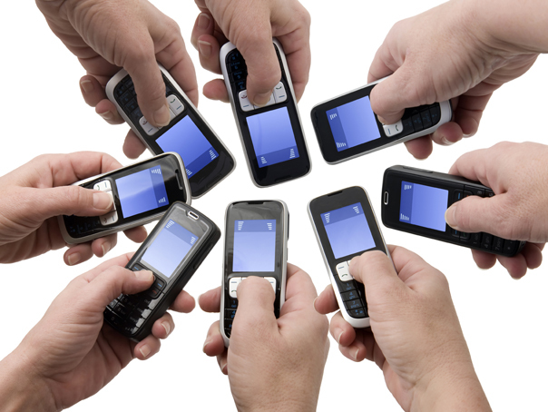 Imaginea articolului Utilizarea în comun a reţelelor de telefonie mobilă, reglementată de Consiliul Concurenţei