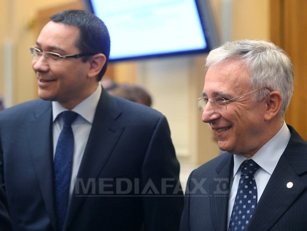 Imaginea articolului Ponta: Nu am dormit bine noaptea, înaintea întâlnirii cu FMI. Isărescu: Eu am dormit foarte bine după!