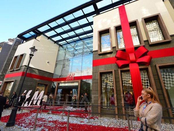 Imaginea articolului Vânzările H&M România au crescut cu 34% în decembrie 2013 - mai 2014, când a deschis 7 magazine 