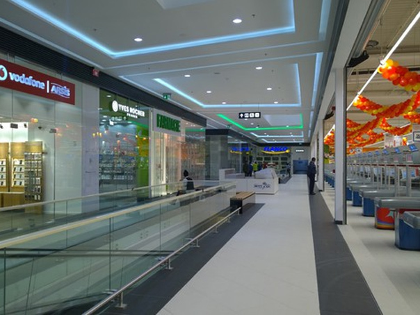 Wade junk floor MALL nou în Târgu-Jiu: NEPI deschide joi un centru comercial cu o  investiţie de 30 milioane de euro - FOTO