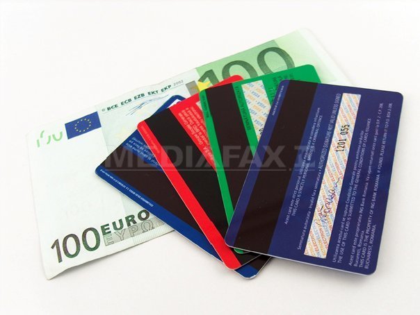 Imaginea articolului Parlamentul European a aprobat plafonarea comisioanelor interbancare la tranzacţiile cu carduri