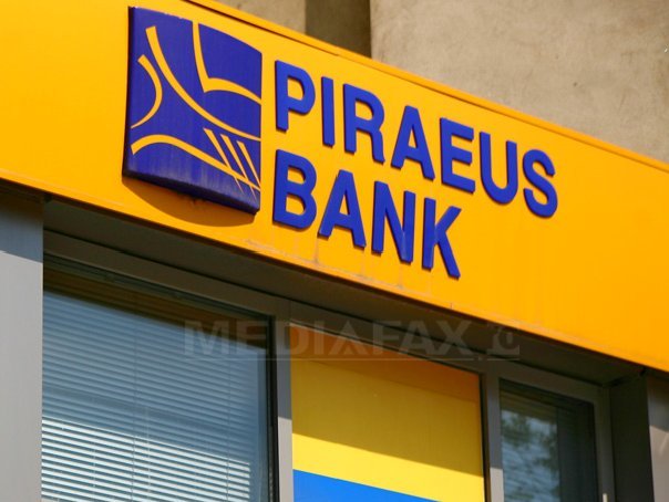 Imaginea articolului Piraeus Bank şterge datorii de până la 20.000 de euro pentru clienţii din Grecia afectaţi de criză
