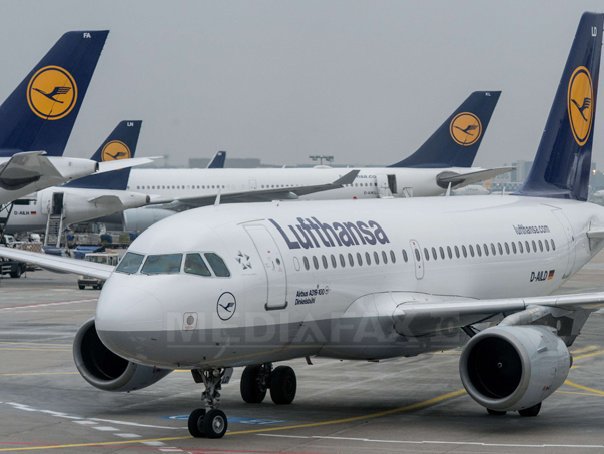 Imaginea articolului Piloţii Lufthansa pe cursele pe distanţe medii şi scurte intră miercuri în grevă