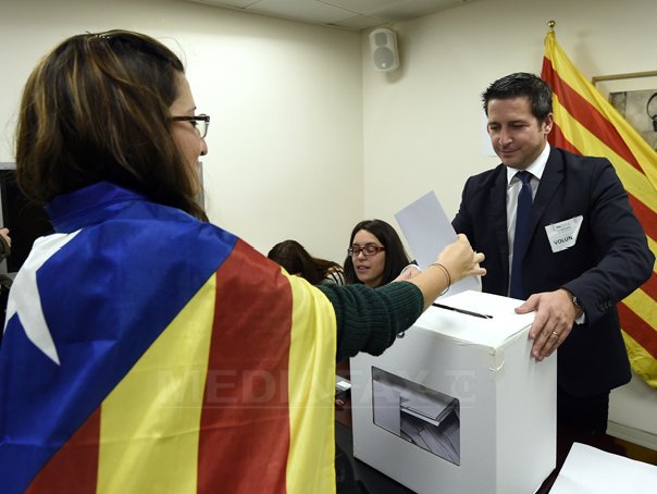 Imaginea articolului Costul de împrumut al Spaniei scade după alegerile regionale din Catalonia