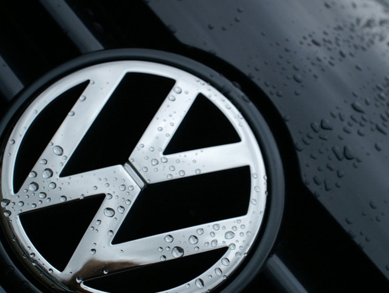 Imaginea articolului Volkswagen: Numărul automobilelor la care emisiile CO2 au fost subevaluate este cu mult sub primele estimări