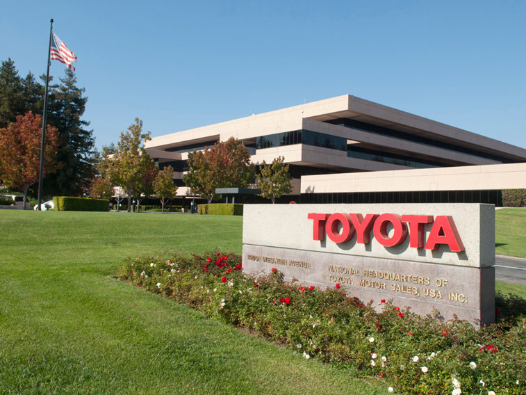 Imaginea articolului Toyota, lider auto mondial pentru al patrulea an consecutiv, cu vânzări de peste 10 mil. de vehicule