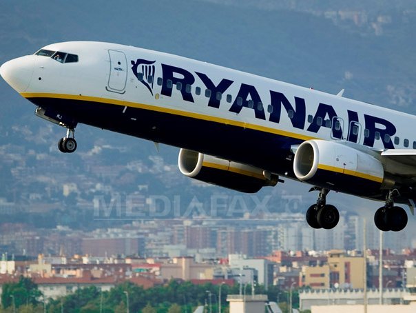 Imaginea articolului Ryanair face recrutări în România: Ce trebuie să faci ca să te angajezi la compania irlandeză