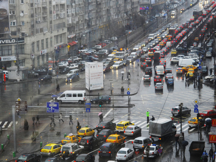 Imaginea articolului Felix Pătrăşcanu: Vom picheta Ministerul Transporturilor, dacă mai amână proiectele de infrastructură/ Asociaţia RBL cere formarea unei baze de date unice pentru monitorizarea traficului rutier