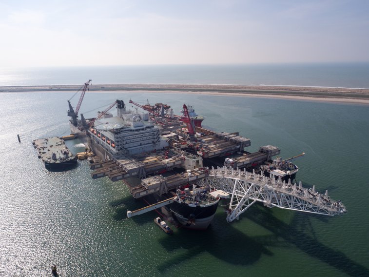 Imaginea articolului MONITORUL APĂRĂRII | Ce înseamnă gazele naturale din Marea Neagră pentru SUA în relaţia cu Federaţia Rusă