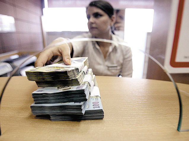 Imaginea articolului Vasilescu: Băncile au adus în România 4 miliarde de euro, în timpul crizei. Nu au avut nevoie de bani de la stat/ Ce spune despre taxa pe active