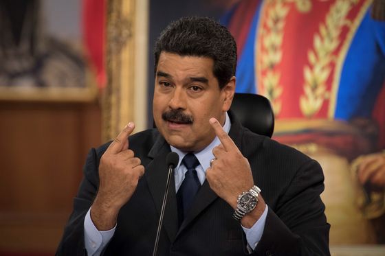 Imaginea articolului Preşedintele Maduro măreşte salariul minim în Venezuela cu 300%. Cu noul salariu minim se poate achiziţiona 1 kg de şuncă