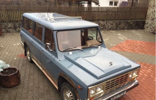 Imaginea articolului ANAF scoate din nou la vânzare maşina Aro a lui Ceauşescu, la un preţ mai mic decât la prima licitaţie