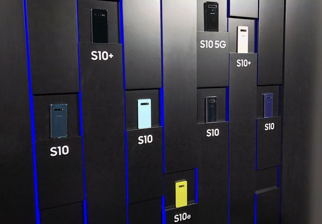 Imaginea articolului Galaxy S10, Galaxy S10+, Galaxy S10e şi Galaxy S10 5G: Detalii complete, caracteristicile tehnice şi preţurile din România pentru noile terminale Samsung | VIDEO