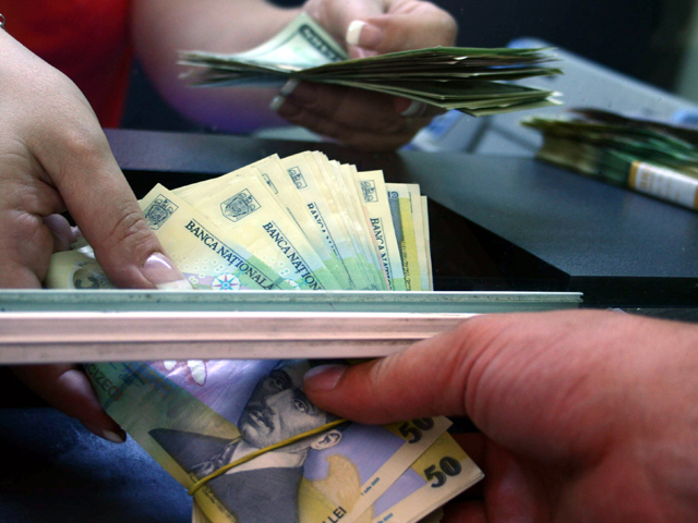 Imaginea articolului Teodorovici a confirmat că taxa pe activele băncilor va fi modificată