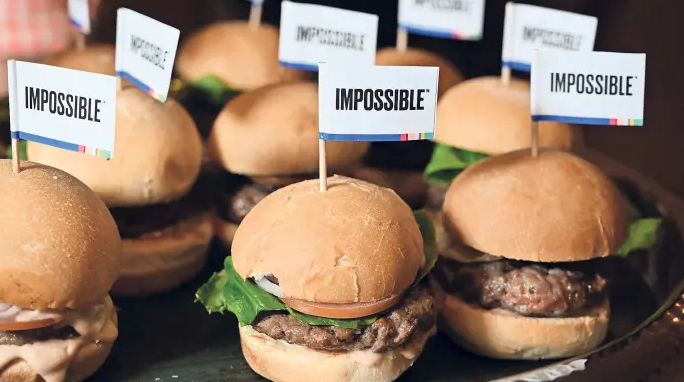 Imaginea articolului Impossible Foods, compania care îşi propune să revoluţioneze industria „cărnii”, a atras investiţii de 300 de milioane de dolari