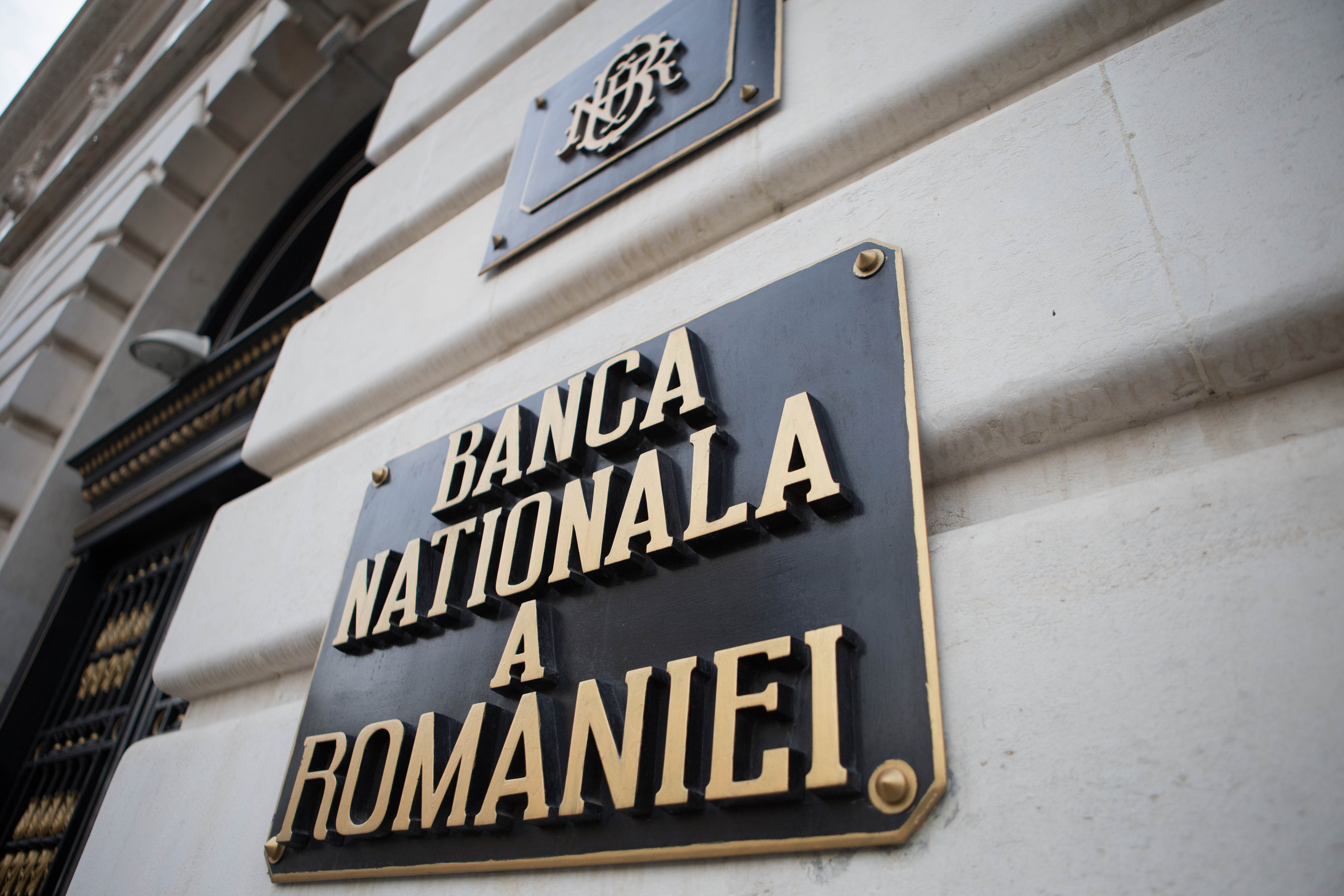BNR a hotărât menţinerea ratei dobânzii de politică monetară