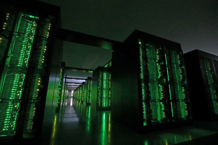 Imaginea articolului Un supercomputer japonez a detronat IBM, devenind cel mai puternic din lume
