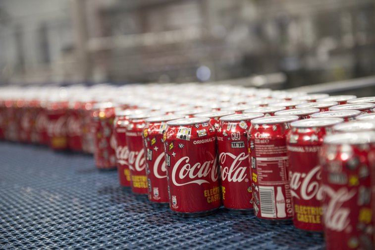 Imaginea articolului Criza loveşte giganţii: Veniturile Coca Cola au scăzut cu 28% în al doilea trimestru al anului