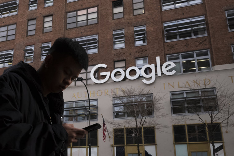 Imaginea articolului Google a realizat un profit trimestrial record. Compania şi-a rotunjit cifra de afaceri cu peste 15 miliarde de dolari