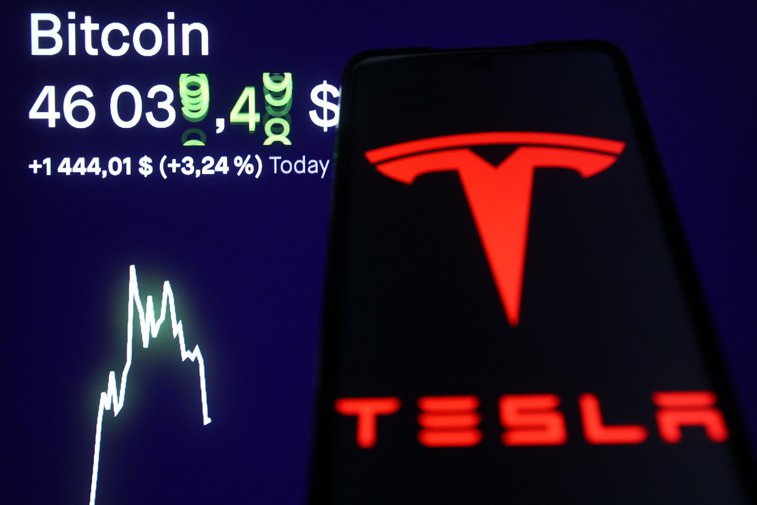 Imaginea articolului Bitcoin urcă la un nou maxim istoric, după investiţia Tesla