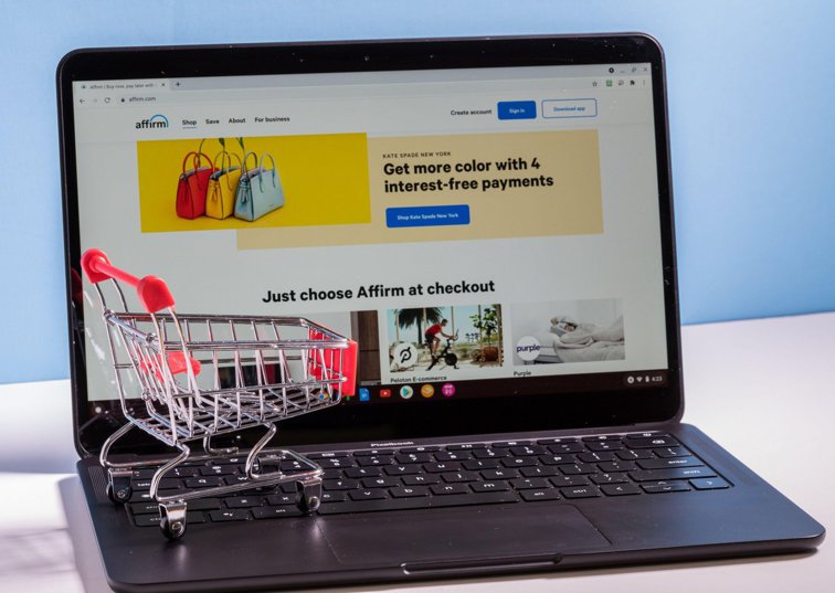 Imaginea articolului Pandemia a dus online-ul la cota de 9% din vânzările de retail, în urcare de la 7% în 2019