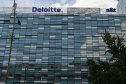 Imaginea articolului Deloitte: "Au crescut vânzările de dispozitive medicale portabile inteligente, în contextul COVID"