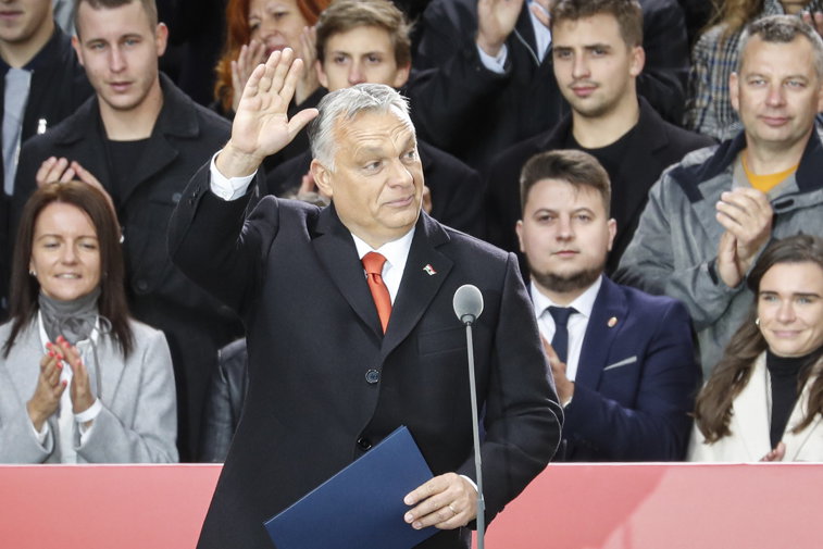 Imaginea articolului Influx de capital în Ungaria înainte de alegeri. Urmează cea mai dificilă campanie pentru Viktor Orban